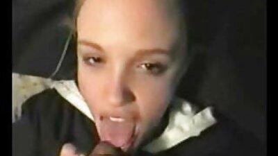 Un tip pompat a luat o femeie de culoare și filme porno cu negrese batrane i-a făcut sex.