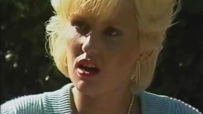 Bărbatul s-a dus cu filme porno cu romance mature nevasta vecinului.