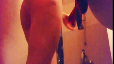 Un negru cu pula mare unsă cu ulei pizda matura a pus fata în anal.