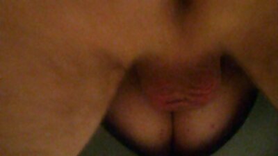 Secțiune și futut frumusețea filme porno cu mature paroase într-o păsărică drăguță.